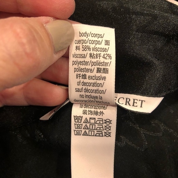 VICTORIA’S SECRET Black Logo Romper - Picture 7 of 7